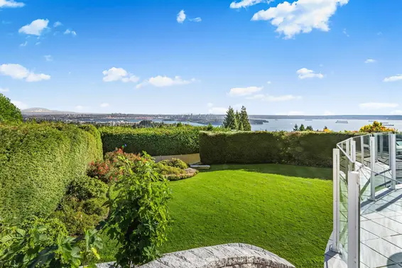 1331 Chartwell Drive, West Vancouver