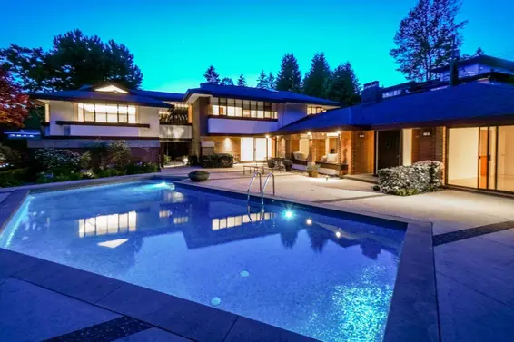 770 Southborough Drive, West Vancouver