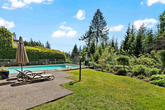 5551 Molina Road, North Vancouver For Sale - image 35