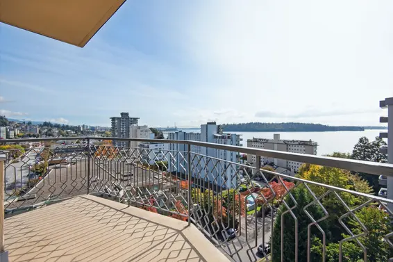 902 1930 Marine Drive, West Vancouver For Sale - image 3