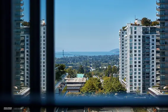 807 135 East 13th Street, Vancouver