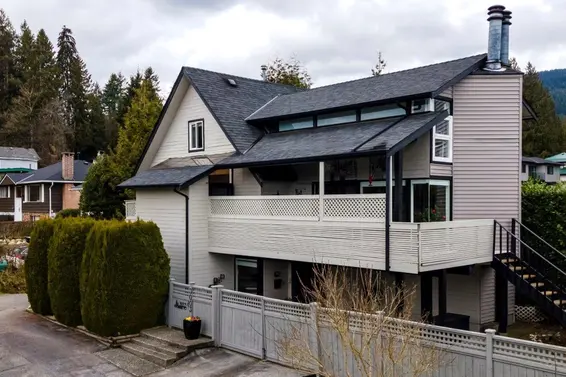 3003 Fromme Road, North Vancouver