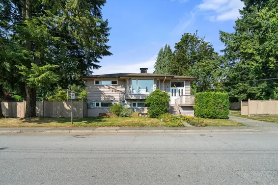 1025 Beaufort Road, North Vancouver