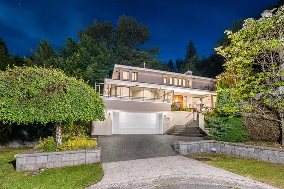 1595 Tyrol Court, West Vancouver
