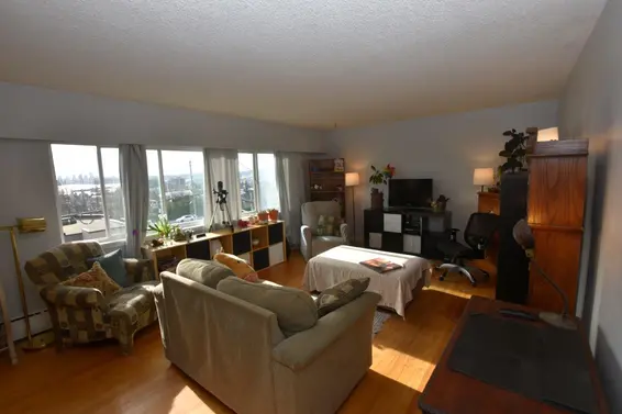 6 369 West 4th Street, North Vancouver For Sale - image 6