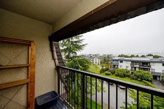 305 252 West 2Nd Street, North Vancouver For Sale - image 24