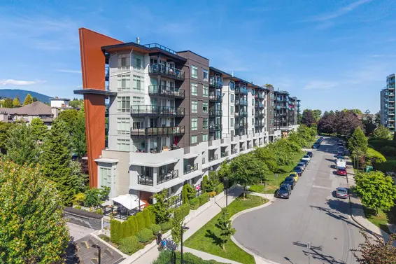 209 128 East 8th Street, North Vancouver