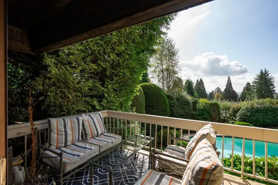 1192 Chartwell Crescent, West Vancouver For Sale - image 34