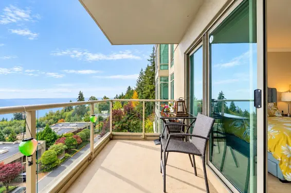 402 3131 Deer Ridge Drive, West Vancouver