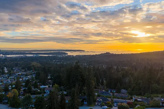 353 Newdale Court, North Vancouver For Sale - image 35