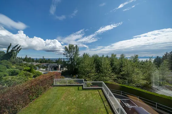 2711 Chelsea Court, West Vancouver For Sale - image 32