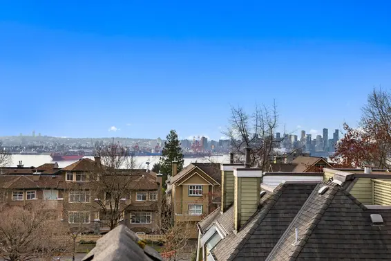 5 240 East Keith Road, North Vancouver For Sale - image 32