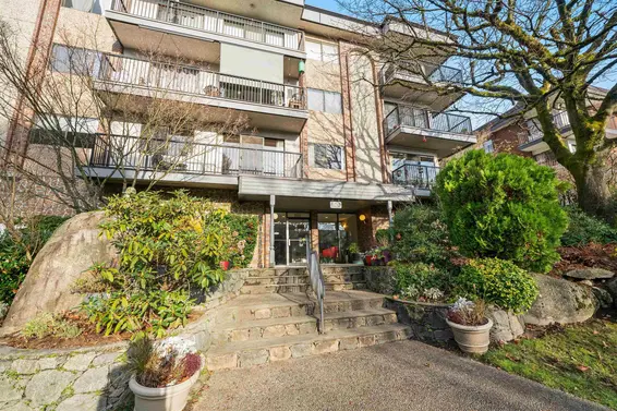 102 120 East 5Th Street, North Vancouver For Sale - image 18