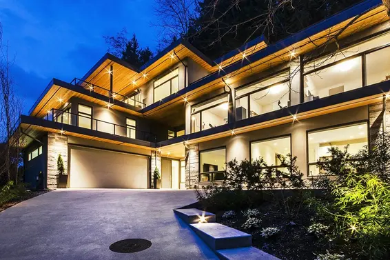 817 Younette Drive, West Vancouver