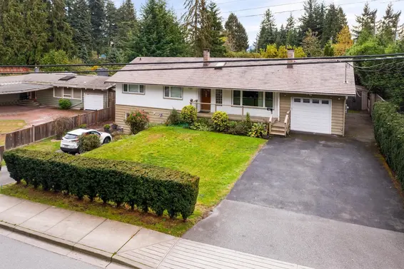 660 Inglewood Avenue, West Vancouver For Sale - image 2