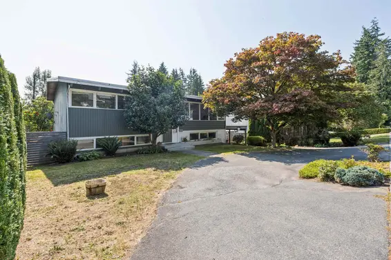 1023 Arlington Crescent, North Vancouver