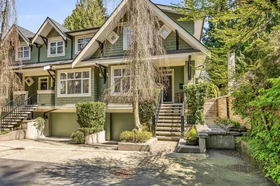 4658 Capilano Road, North Vancouver