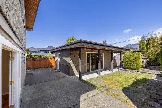 720 East 9Th Street, North Vancouver For Sale - image 39