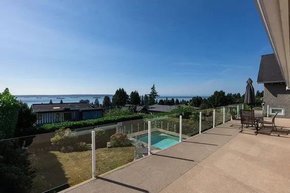 2316 Nelson Avenue, West Vancouver