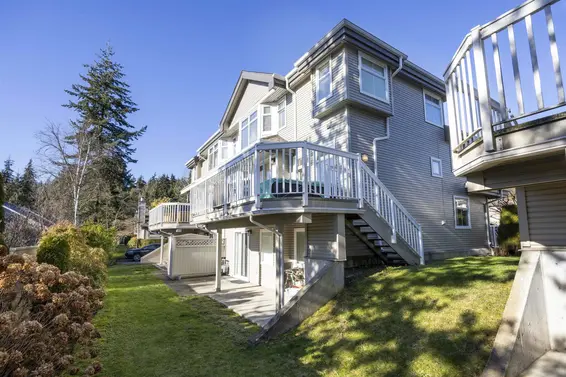 817 Roche Point Drive, North Vancouver For Sale - image 2