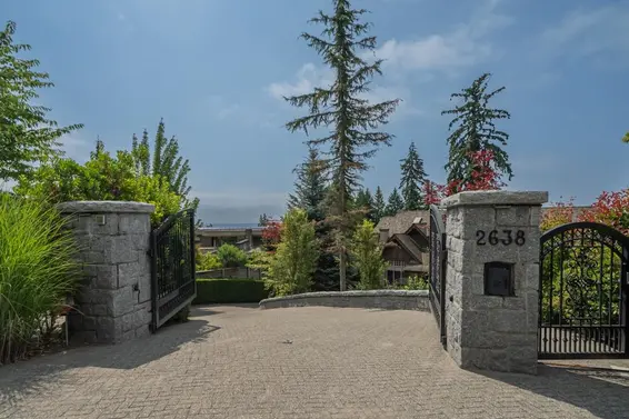 2638 Queens Avenue, West Vancouver For Sale - image 39