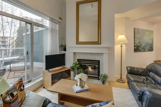 414 128 West 8th Street, North Vancouver