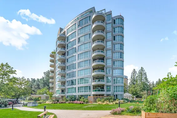 406 995 Roche Point Drive, North Vancouver