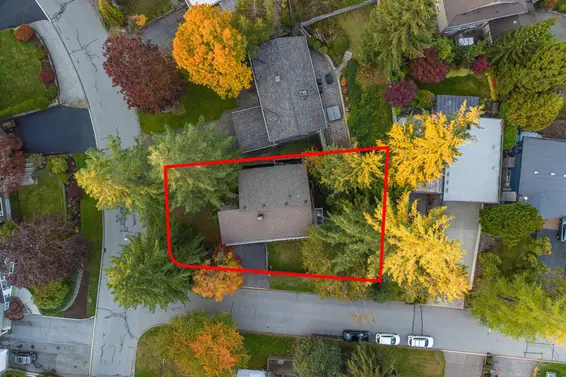 3602 Regent Avenue, North Vancouver