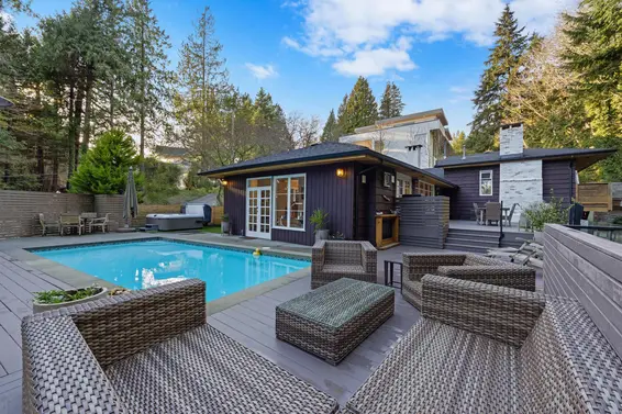 4411 Stone Crescent, West Vancouver