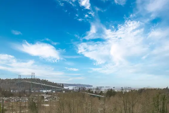 1207 200 Klahanie Court, West Vancouver