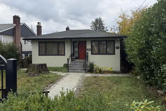 515 West Queens Road, North Vancouver