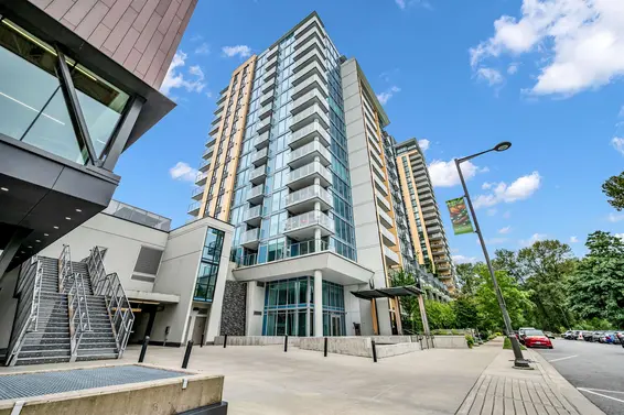 501 1471 Hunter Street, North Vancouver