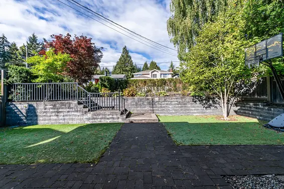 1568 Kings Avenue, West Vancouver For Sale - image 33