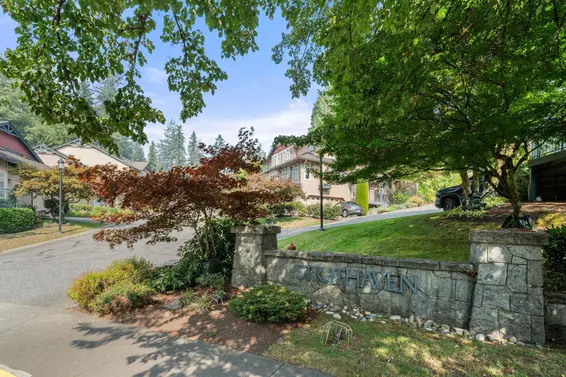 103 1144 Strathaven Drive, North Vancouver