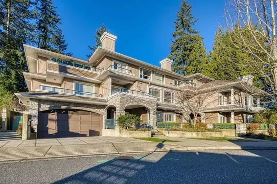 306 3151 Connaught Crescent, North Vancouver