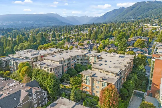 310 119 West 22nd Street, North Vancouver