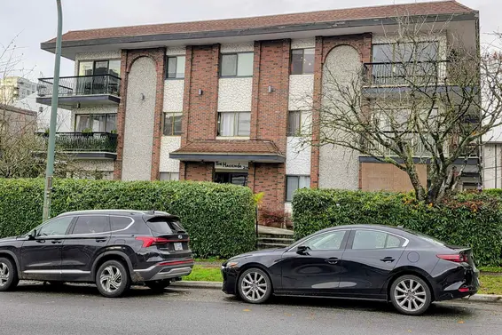 208 214 East 15th Street, North Vancouver