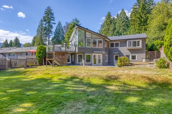 923 Prospect Avenue, North Vancouver