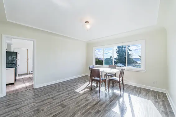 1490 Nelson Avenue, West Vancouver For Sale - image 3