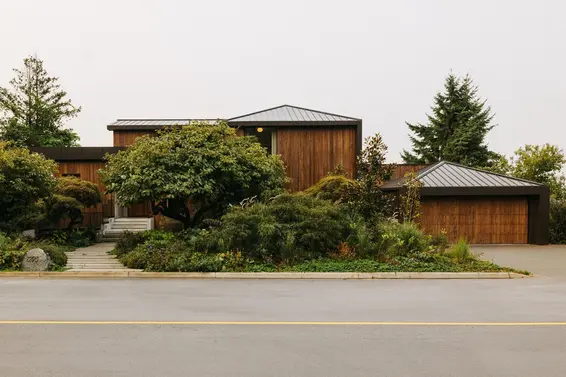 1295 West Keith Road, North Vancouver