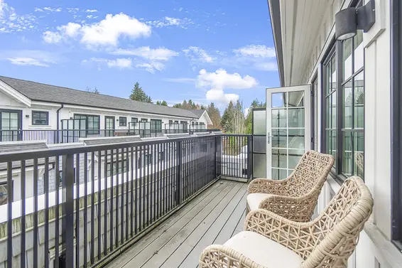 5 1133 Ridgewood Drive, North Vancouver For Sale - image 36