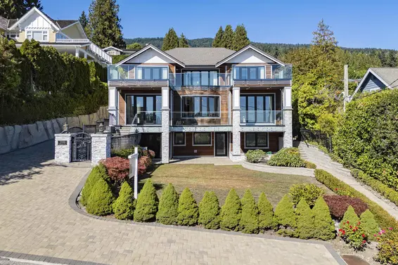 2559 Nelson Avenue, West Vancouver