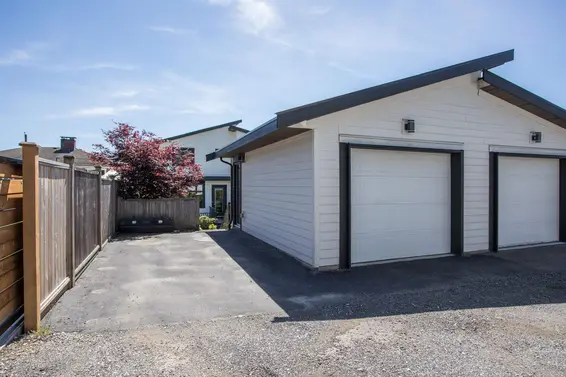 332 East 8Th Street, North Vancouver For Sale - image 36