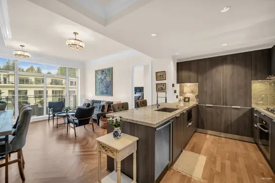 403 568 Waters Edge Crescent, West Vancouver