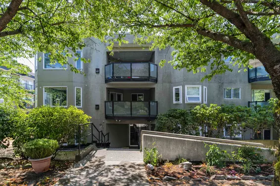 307 175 West 4Th Street, North Vancouver