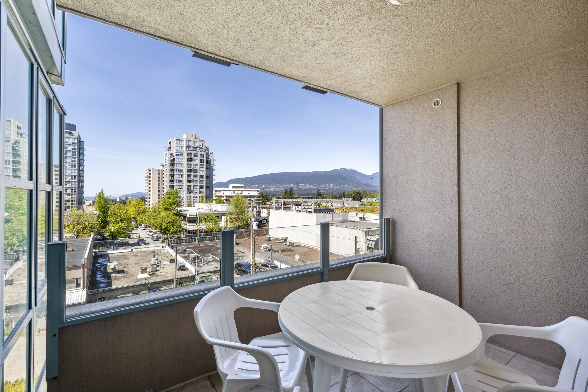 504 1555 Eastern Avenue, North Vancouver - For sale by Rossetti - photo 6
